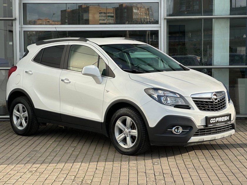 Опель Мокка белый