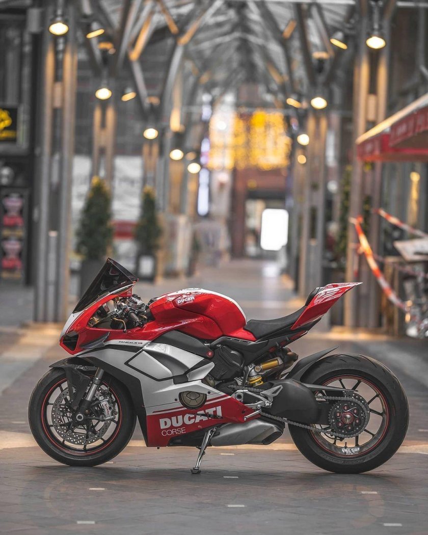Дукати 1199 Panigale