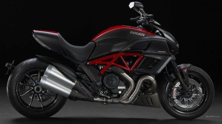 Мотоцикл Ducati Diavel