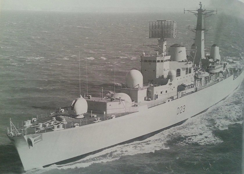 HMS Bristol d23