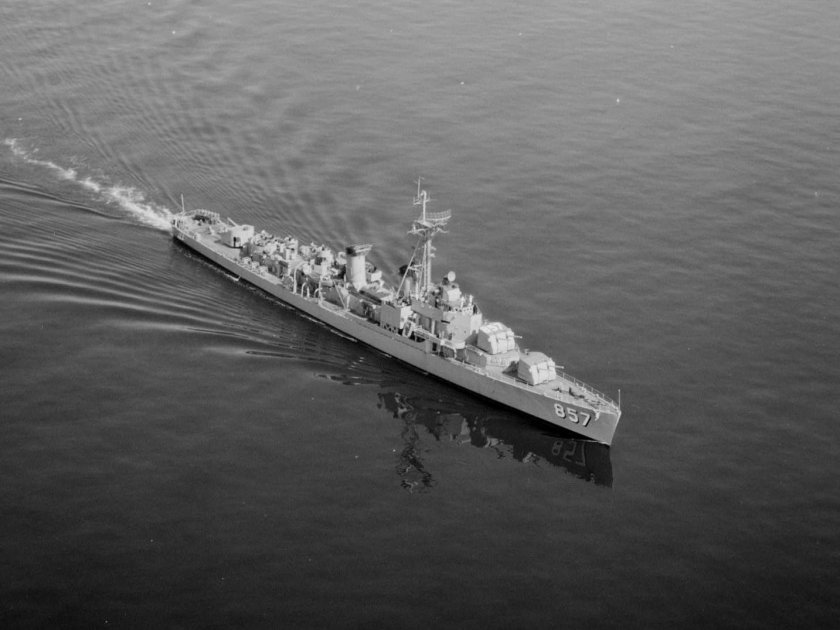 USS Johnston (DD-557)