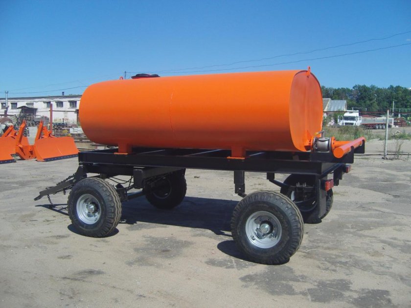 Прицеп тракторный бочка ОСМ  ОМП-3,5