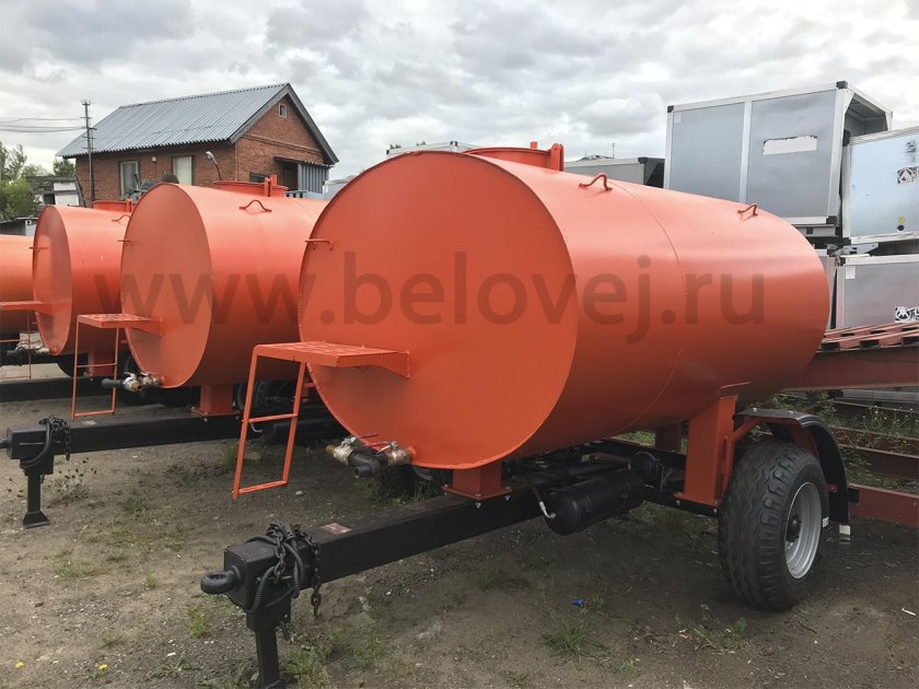 Бочка прицепная поливомоечная по-3,6