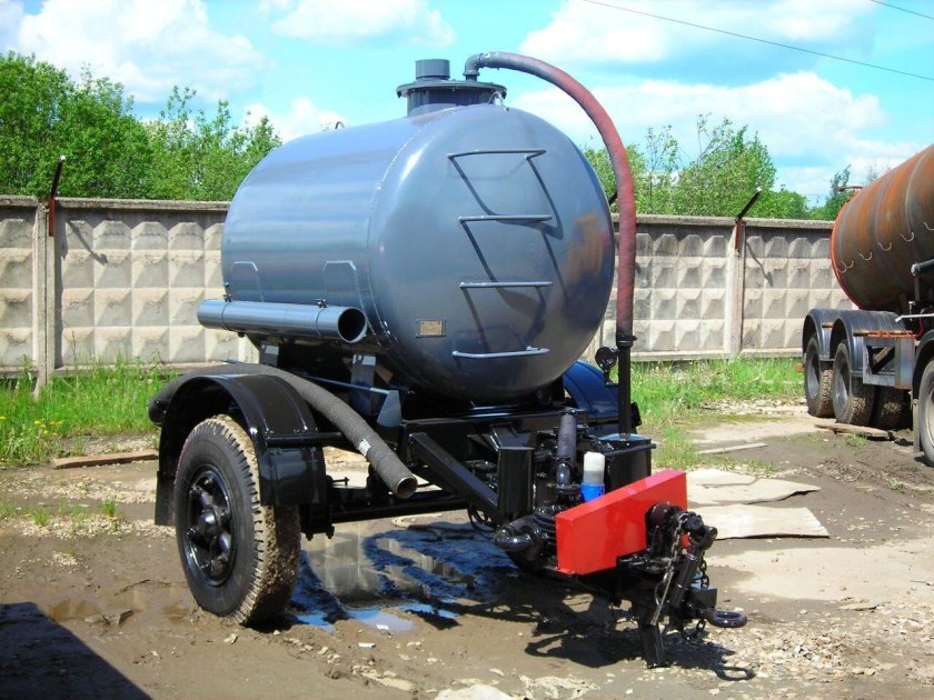 Прицеп цистерна вакуумная 8655-10-04