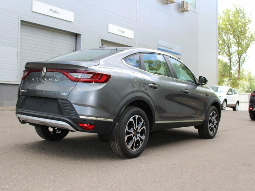 Рено аркана серый металлик