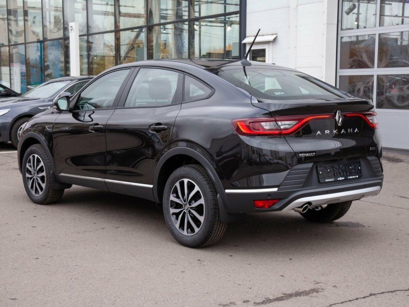 Рено аркана 2021