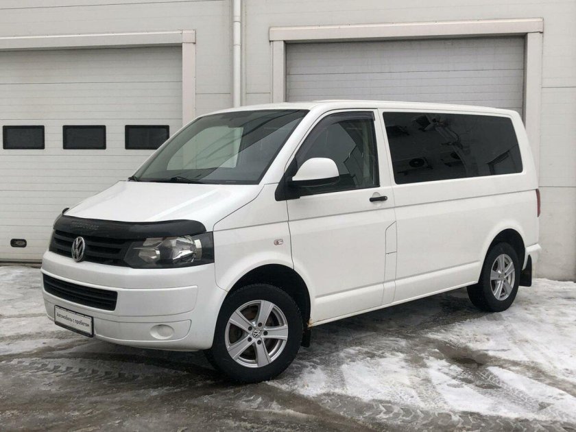 Фольксваген Каравелла 2012