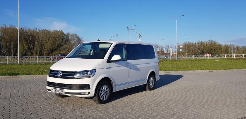 Каравелла с белым баспером