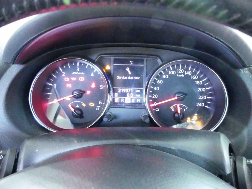 Ниссан Кашкай спидометр