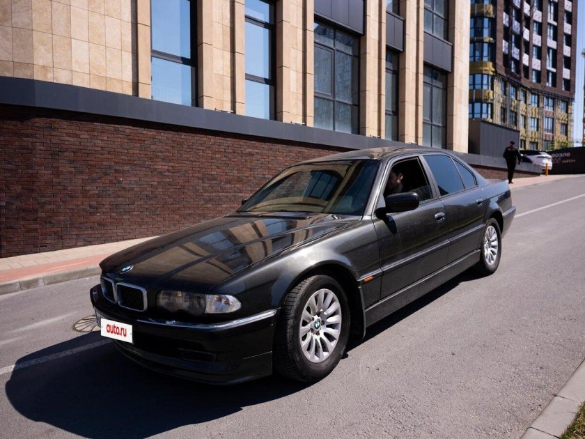 Бмв 735 1999