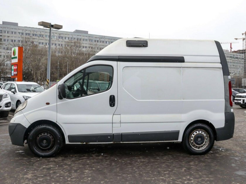 Opel vivaro 2002