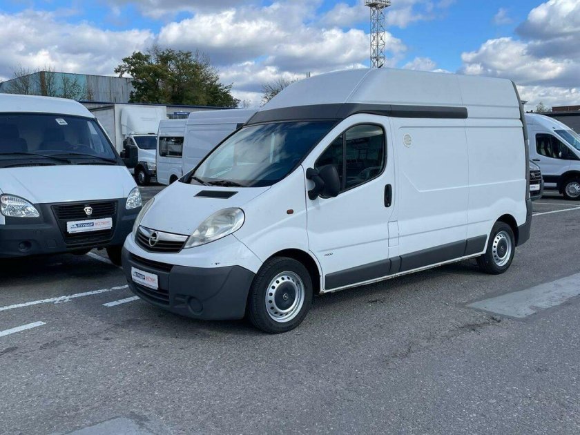 Опель Виваро CDTI