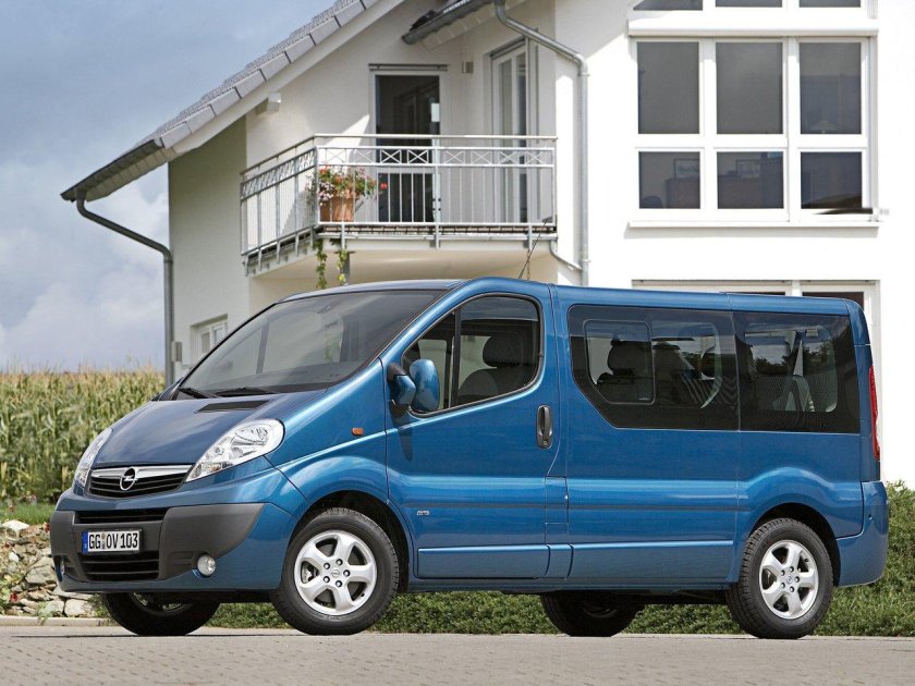 Минивэн Опель Виваро