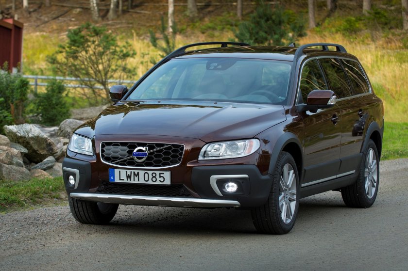 Вольво xc70 2016