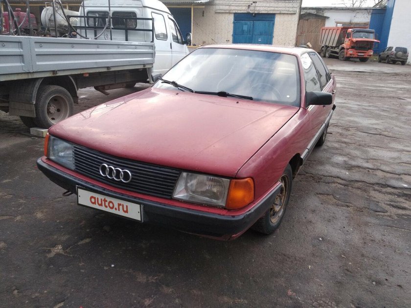 Ауди 100 1983
