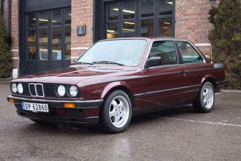 BMW 3 1990