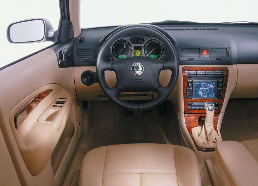 Skoda Octavia Tour 2008 салон