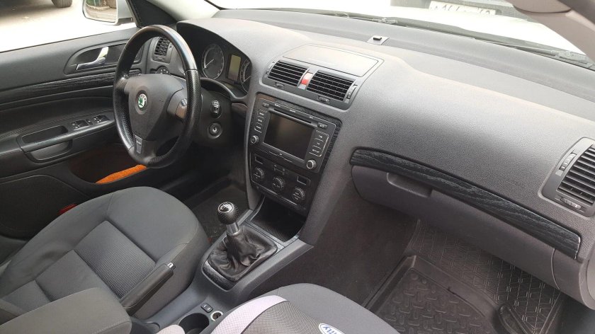 Skoda Octavia Tour 2008 салон