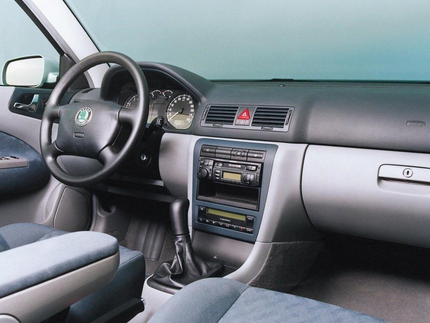 Skoda Octavia Tour 2008 салон