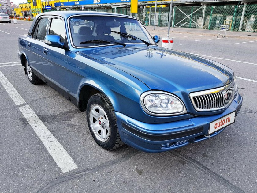 Волга ГАЗ 31105