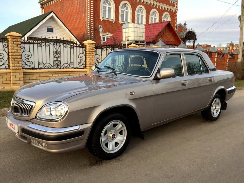 ГАЗ 31105 серая