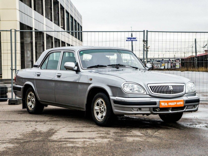 Волга ГАЗ 31105