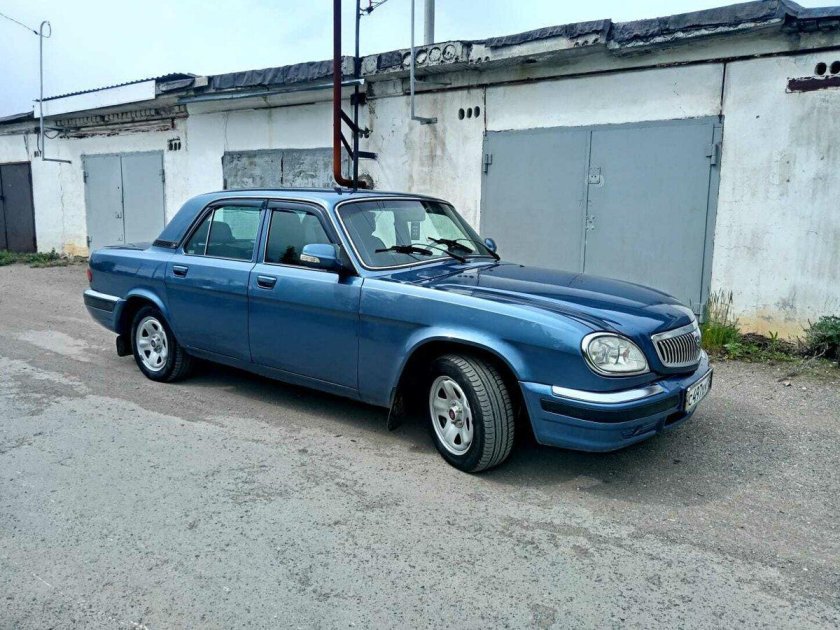 Газ 3110 волга 2003