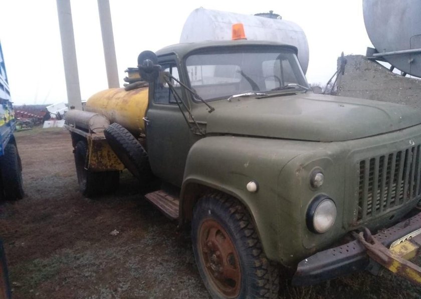 ГАЗ 5204 бензовоз