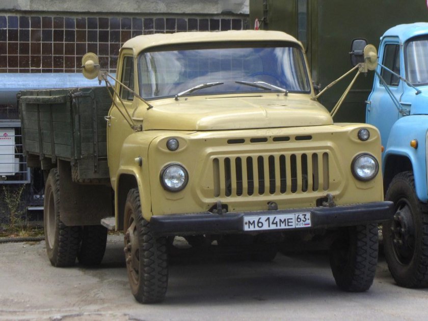 Грузовик ГАЗ 52