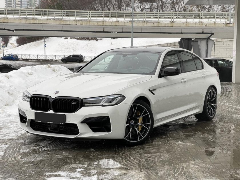 БМВ м5 Компетишн 2022