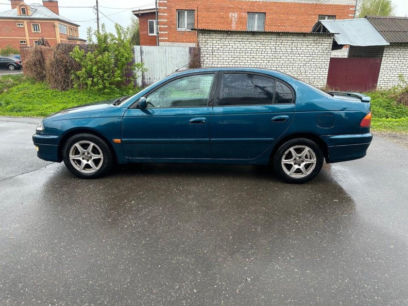 Тойота авенсис 1998 1.6