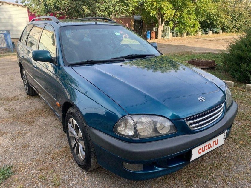 Toyota Avensis 1998