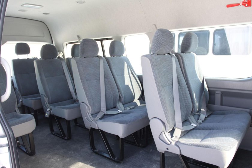 Toyota Hiace 2008 салон