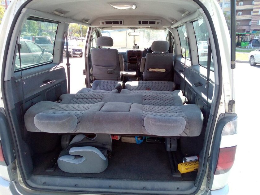 Toyota Granvia, 1998