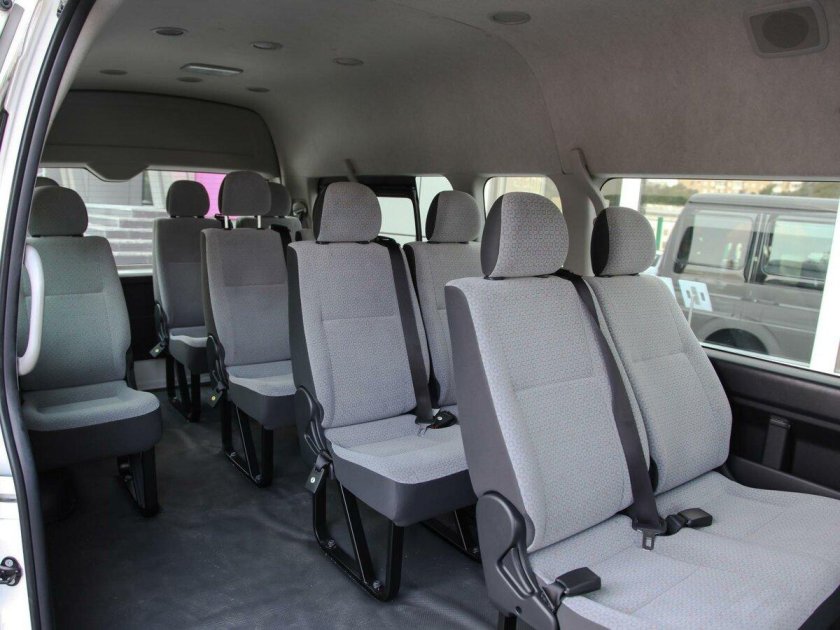 Тойота Hiace h200