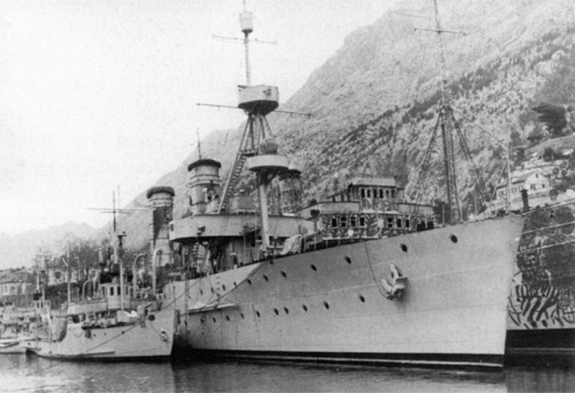 Югославский крейсер Далмация