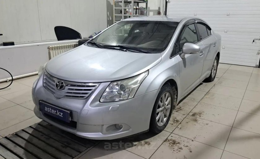 Toyota Avensis 2011