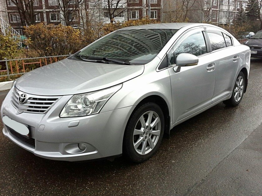 Toyota Avensis 2011