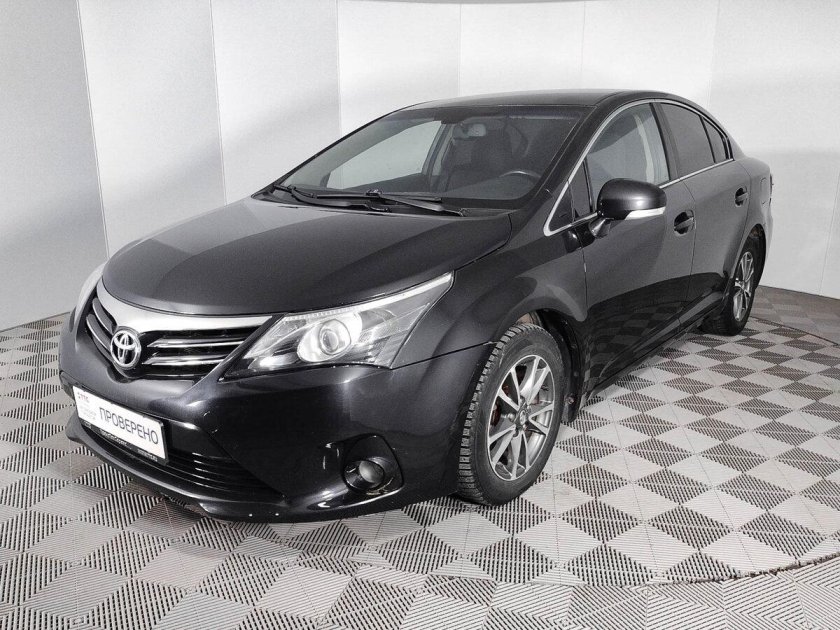 Toyota Avensis 2011