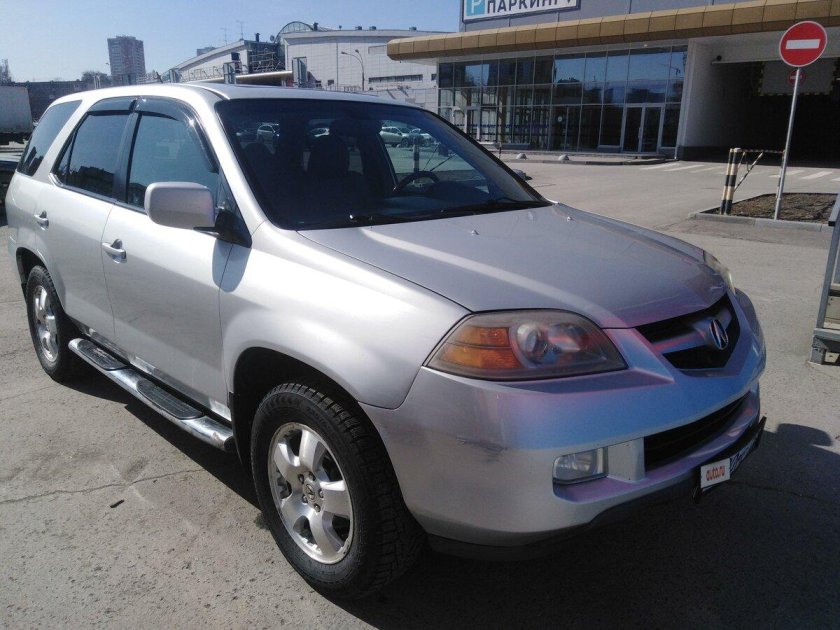Акура МДХ 2003