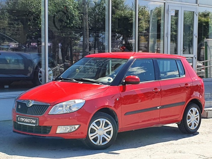 Skoda Fabia хэтчбек II 1.2