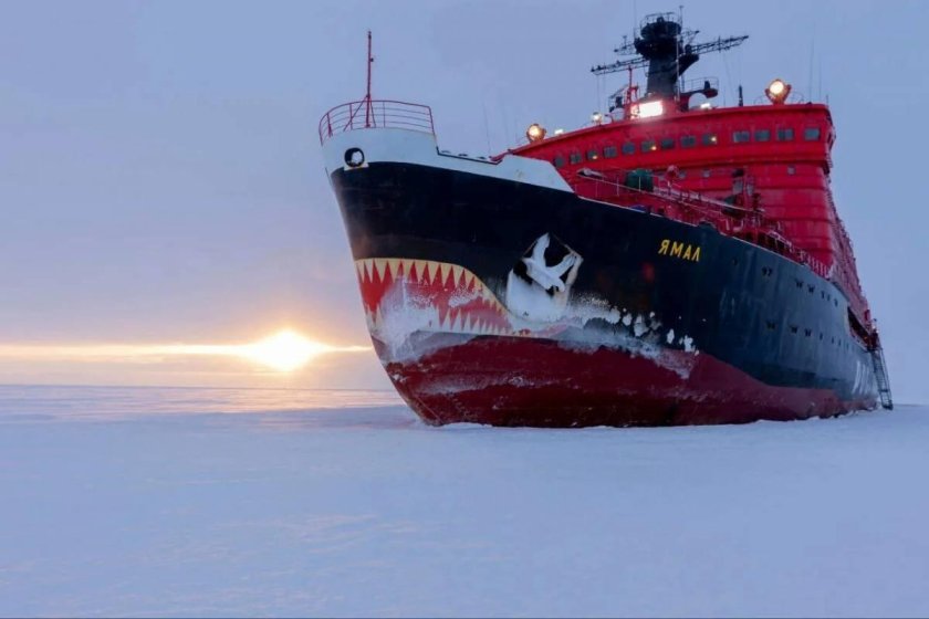 Судно ледокол «50 лет Победы»