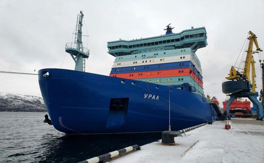 Ледокол Урал 22220