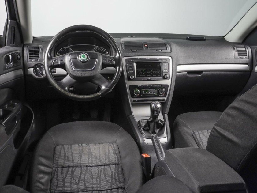 Шкода октавия а5 рестайлинг салон