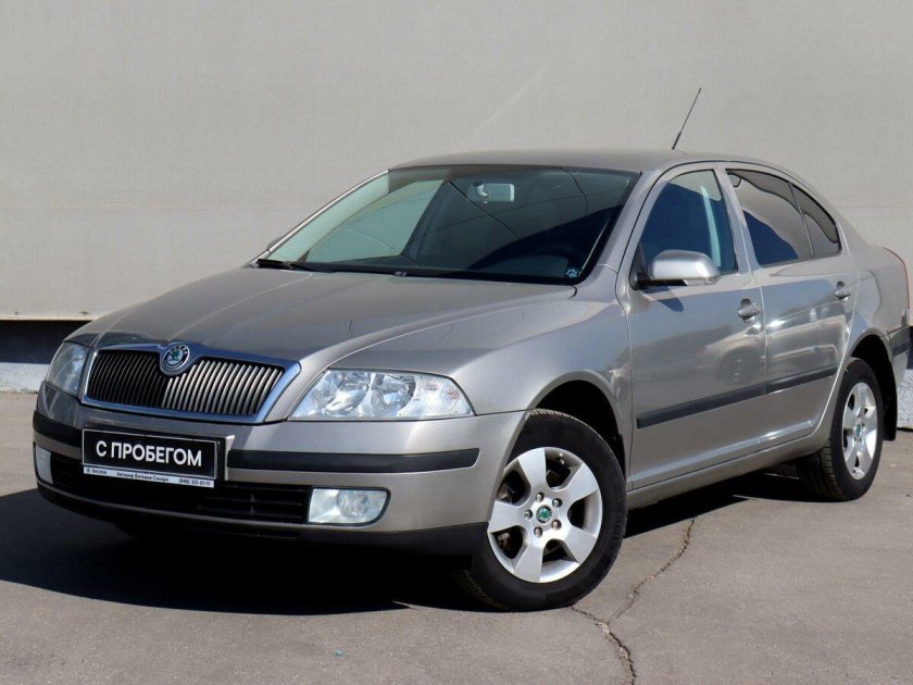 Шкода Октавия 1