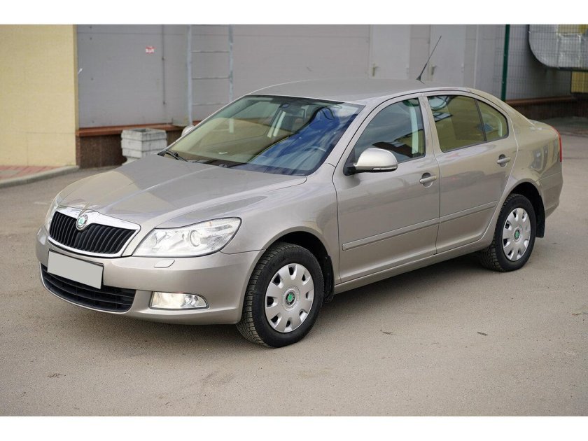 Шкода Октавия 2009