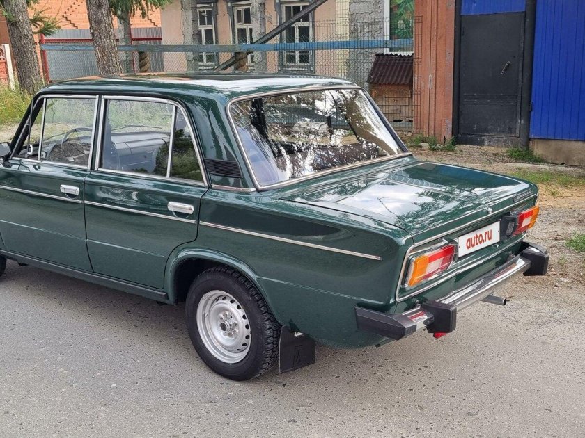 Лада 2106 зеленая
