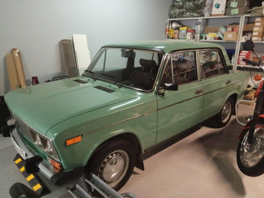 ВАЗ 2106 зеленая липа