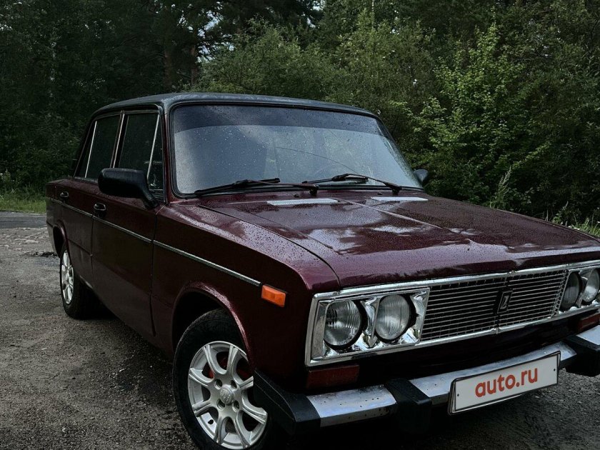 ВАЗ 2107 темно-коричневый