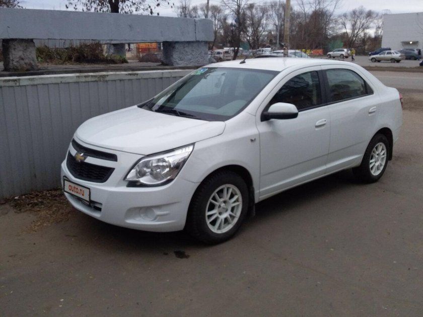Chevrolet Cobalt 2013 White